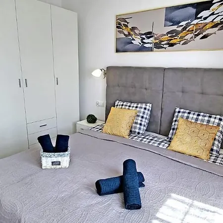 Apartment Casa Wika - - Glasfaserinternet - Pool